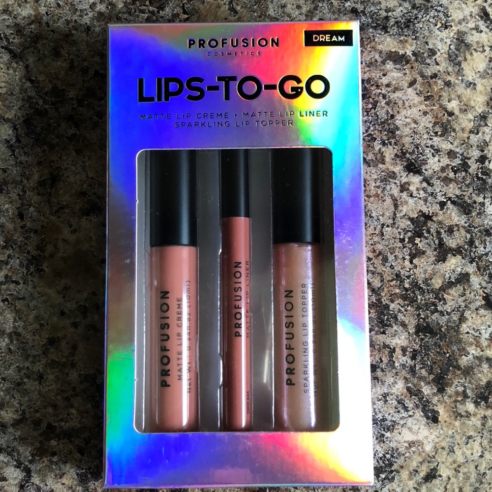 Lips to Go set